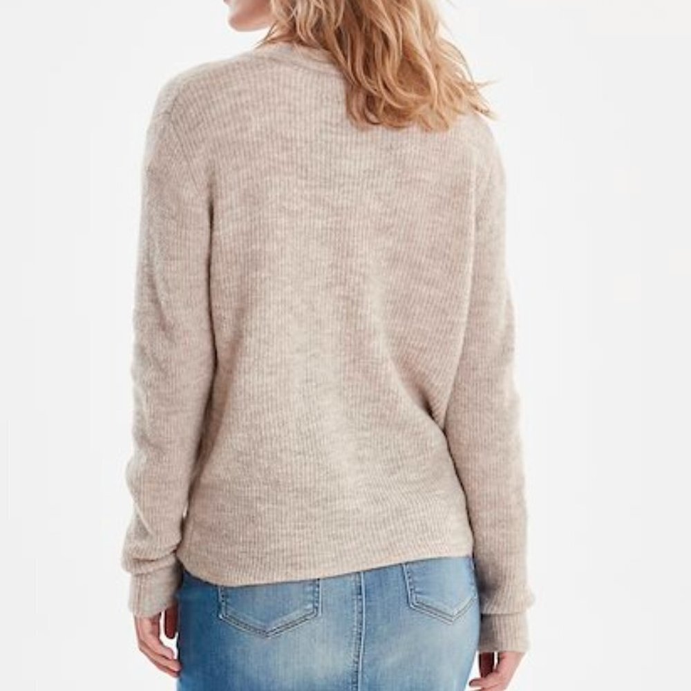 Elegant Beige Women's Cardigan - Picture 2 of 13